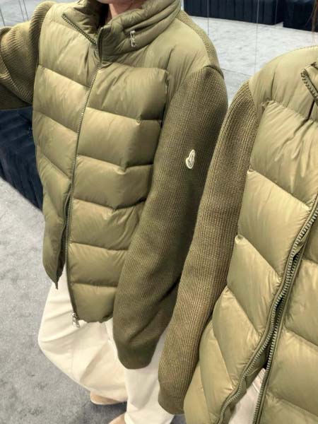 2025年11月18日入荷秋冬新作Moncler ダウンジャケット ファッション/誕生日プレゼント/贈り物 can工場