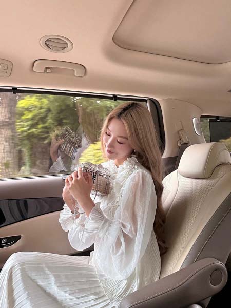 2025年11月20日入荷秋冬新作シャネル シャツ ファッション/誕生日プレゼント/贈り物 can工場