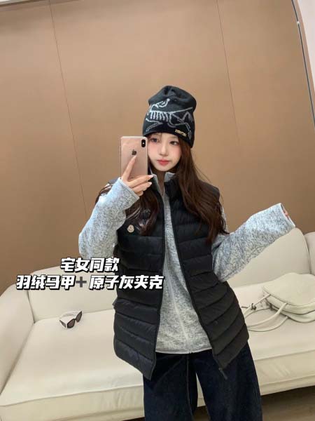 2025年11月22日入荷秋冬新作Monclerダウンジャケットファッション/誕生日プレゼント/贈り物 can工場