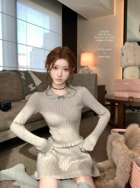 2025年11月24日入荷秋冬新作miumiuセットファッション/誕生日プレゼント/贈り物 can工場