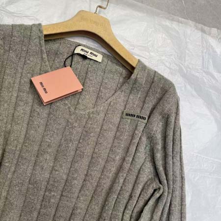 2025年11月24日入荷秋冬新作miumiuファッション/誕生日プレゼント/贈り物 can工場