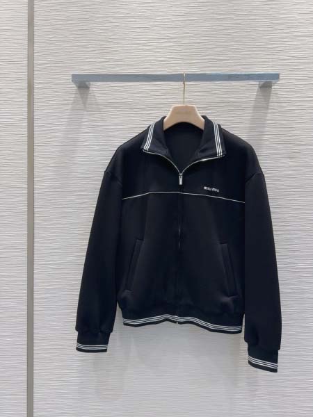 2025年11月24日入荷秋冬新作miumiu セットファッション/誕生日プレゼント/贈り物 can工場