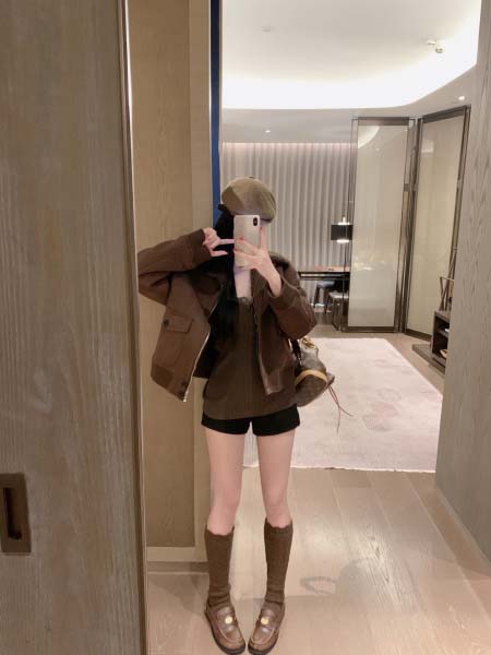 2025年11月24日入荷秋冬新作miumiuジャケット ファッション/誕生日プレゼント/贈り物 can工場