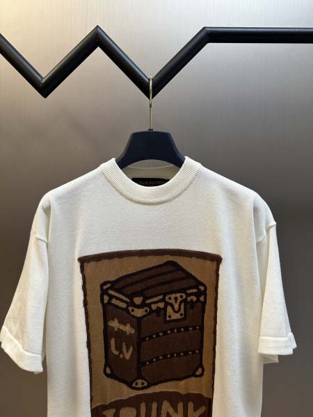 2025年11月13日秋冬新作Louis Vuittonニットの半袖高品質人気商品/LDF工場