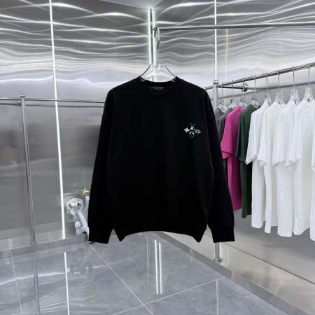 2025年11月3日秋冬新作 LOUIS VUITTONスウ...