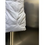 2025年11月4日秋冬新作Alexander Wangダウンベスト高品質人気商品/LDF工場