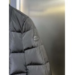 2025年11月4日秋冬新作MONCLERジャケット高品質人気商品/LDF工場