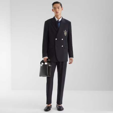 2025年11月8日秋冬新作Fendi上下高品質人気商品/L...