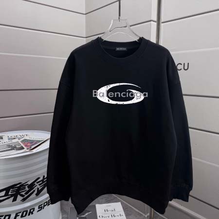 2025年11月12日秋冬新作BALENCIAGAスウェット...