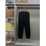 2025年11月13日秋冬新作Burberryズボン高品質人気商品/LDF工場