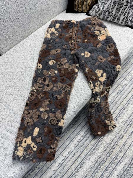 2025年11月13日秋冬新作Louis vuittonズボ...