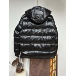 2025年11月14日秋冬新作Monclerダウンジャケット高品質人気商品/QIU工場