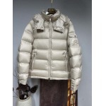 2025年11月14日秋冬新作Monclerダウンジャケット高品質人気商品/QIU工場