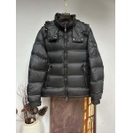 2025年11月14日秋冬新作Monclerダウンジャケット高品質人気商品/QIU工場