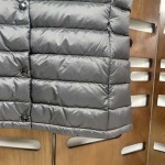 2025年11月14日秋冬新作Monclerダウンベスト高品質人気商品女性用/QIU工場