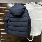 2025年11月14日秋冬新作Monclerダウンジャケット高品質人気商品/QIU工場