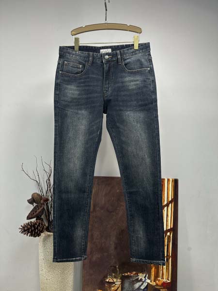 2025年11月14日秋冬新作DIORジーパン高品質人気商品...