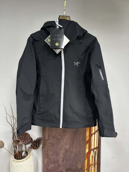2025年11月14日秋冬新作ARCTERYX ジャケット高...