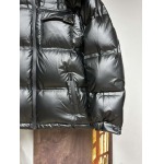 2025年11月14日秋冬新作Pradaダウンジャケット高品質人気商品/QIU工場