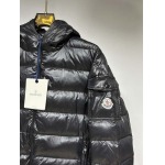 2025年11月14日秋冬新作Monclerダウンジャケット高品質人気商品/QIU工場