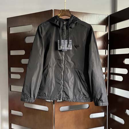 2025年11月17日秋冬新作PRADAジャケット高品質人気...