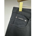 2025年11月17日秋冬新作Burberryジーパン高品質人気商品/QIU工場