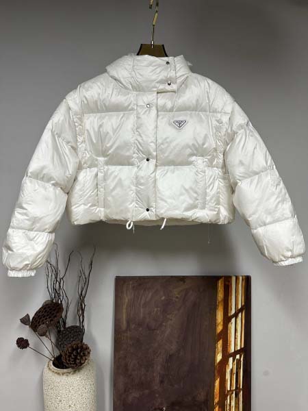 2025年11月17日秋冬新作Pradaダウンジャケット高品...