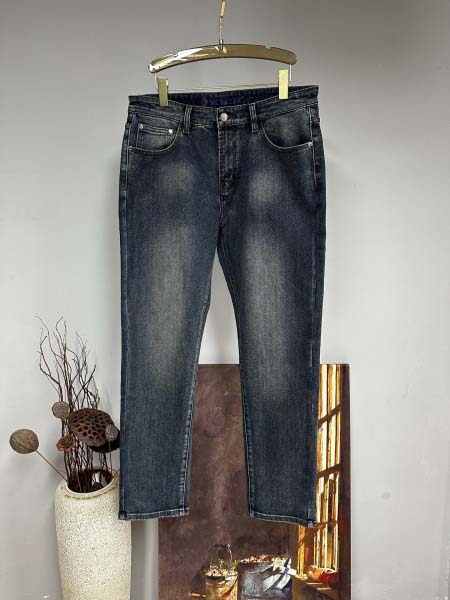 2025年11月17日秋冬新作MONCLERジーパン高品質人気商品/QIU工場