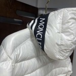 2025年11月17日秋冬新作Monclerダウンジャケット高品質人気商品/QIU工場
