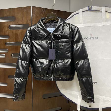 2025年11月17日秋冬新作Pradaダウンジャケット高品...