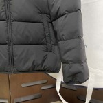 2025年11月17日秋冬新作PRADAダウンジャケット高品質人気商品/QIU工場