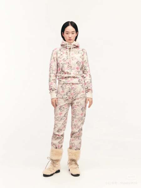 2025年11月18日入荷秋冬新作Chanel 上下ファッシ...