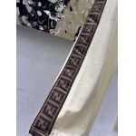 2025年11月18日入荷秋冬新作Fendi 上下ファッション/誕生日プレゼント/贈り物 can工場