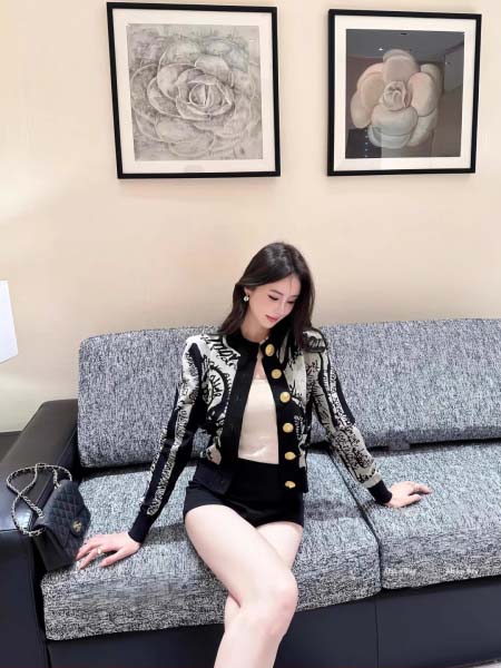 2025年11月18日入荷秋冬新作balmain カーディガ...