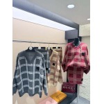 2025年11月18日入荷秋冬新作miumiuニット セットファッション/誕生日プレゼント/贈り物 can工場