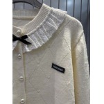 2025年11月18日入荷秋冬新作miumiuニット/セーター ファッション/誕生日プレゼント/贈り物 can工場