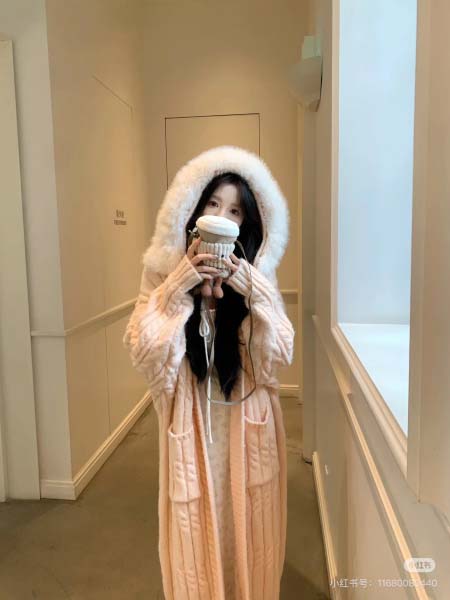 2025年11月18日入荷秋冬新作毛衿フード付きのロングセー...