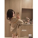 2025年11月18日入荷秋冬新作 Dior ウール パーカー ファッション/誕生日プレゼント/贈り物 can工場