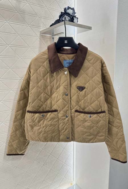 2025年11月18日入荷秋冬新作PRADAファッション/誕...