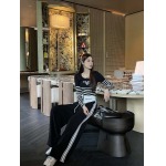 2025年11月18日入荷秋冬新作PRADAズボン ファッション/誕生日プレゼント/贈り物 can工場