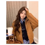 2025年11月18日入荷秋冬新作Miumiuブラウンスエードのラムウールヴィンテージメイラードの厚手コートファッション/誕生日プレゼント/贈り物 can工場