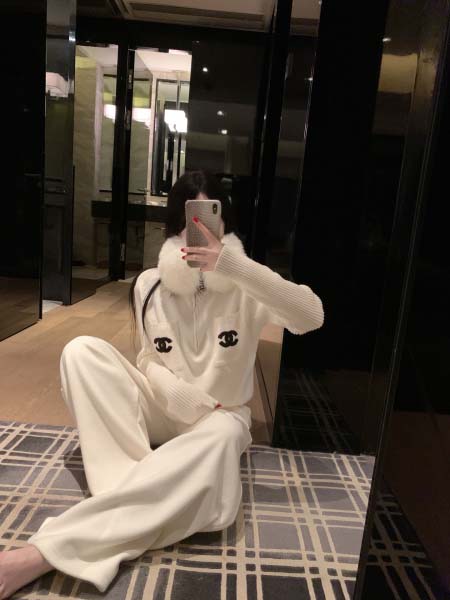 2025年11月18日入荷秋冬新作Chanelセーターファッ...