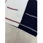 2025年11月18日入荷秋冬新作PRADA ファッション/誕生日プレゼント/贈り物 can工場