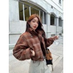 2025年11月22日入荷秋冬新作Pradaダウンジャケットファッション/誕生日プレゼント/贈り物 can工場