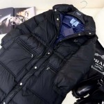 2025年11月23日入荷秋冬新作Pradaダウンジャケットファッション/誕生日プレゼント/贈り物 can工場
