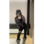 2025年11月23日入荷秋冬新作Louis Vuittonダウンジャケットファッション/誕生日プレゼント/贈り物 can工場