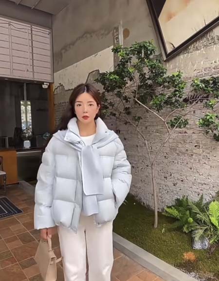 2025年11月23日入荷秋冬新作MiuMiuダウンジャケッ...