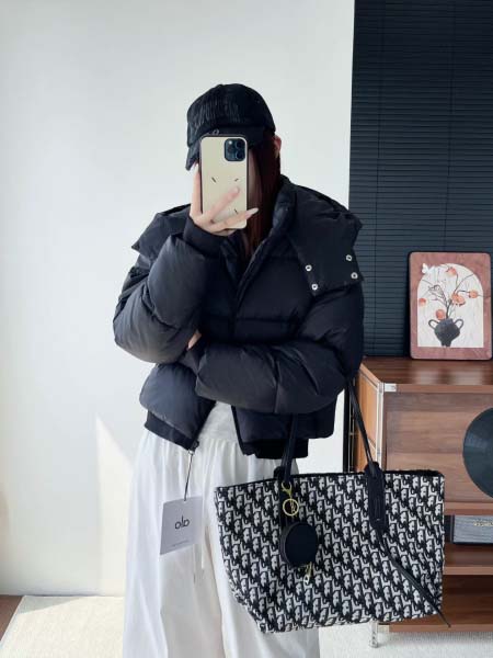 2025年11月23日入荷秋冬新作Aloダウンジャケットファ...