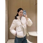 2025年11月23日入荷秋冬新作Burberryダウンジャケットファッション/誕生日プレゼント/贈り物 can工場