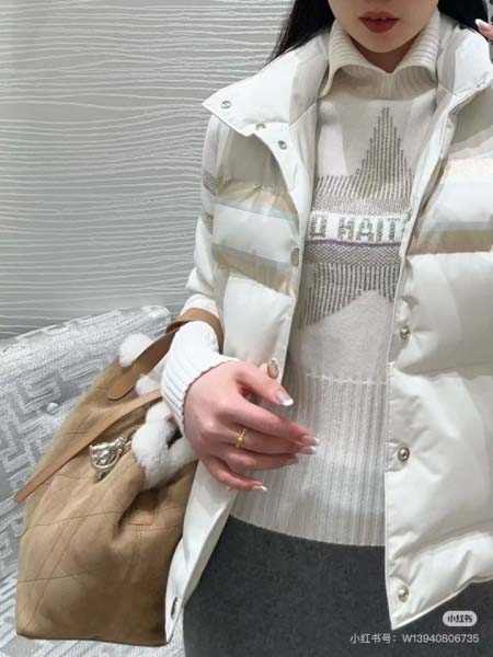 2025年11月23日入荷秋冬新作Diorダウンジャケットフ...